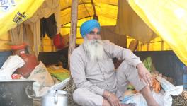 A protesting farmer from Punjab at Delhi-Haryana Singhu border. Image clicked by Mohit Sauda