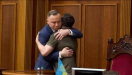 “Brotherly friends”: Ukrainian President Zelensky (R) and visiting Polish President Andrzej Duda, Kiev, May 22, 2022