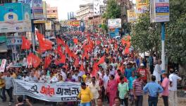 West Bengal: Over 100 CPIM Activists Injured After Police Lathicharge on a Law Violation Programme