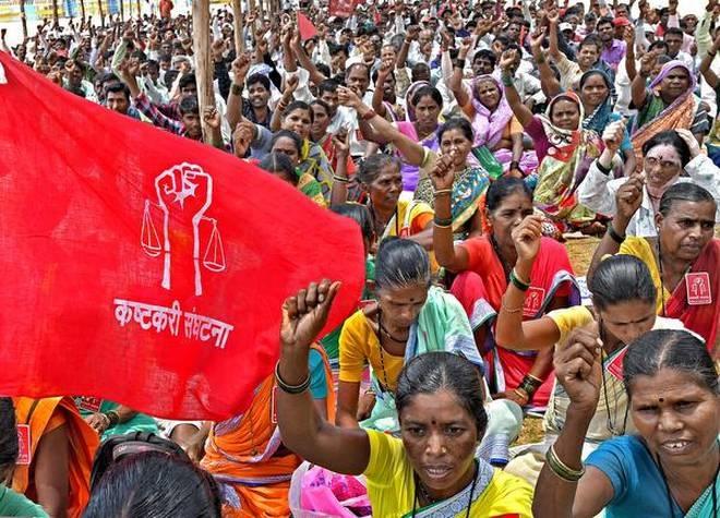 Maharashtra Protest Against Forceful Land Acquisition