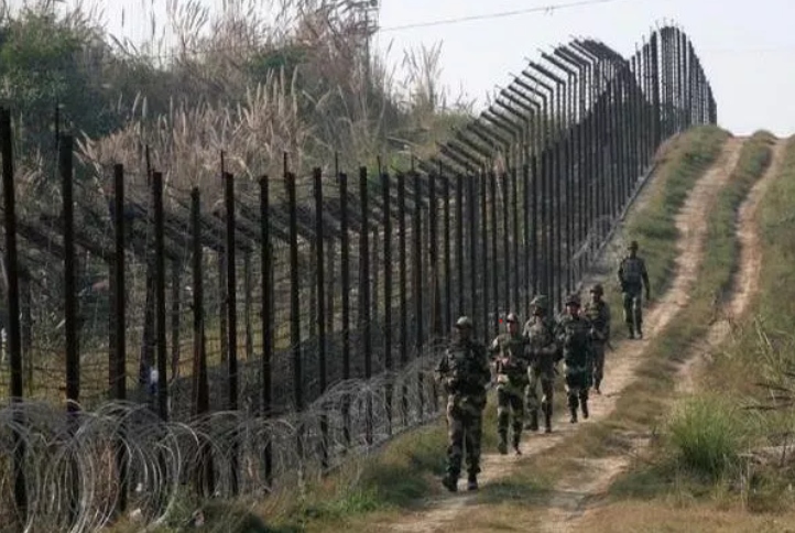 Pakistan to Raise 'Indian LoC violation' at International Forum