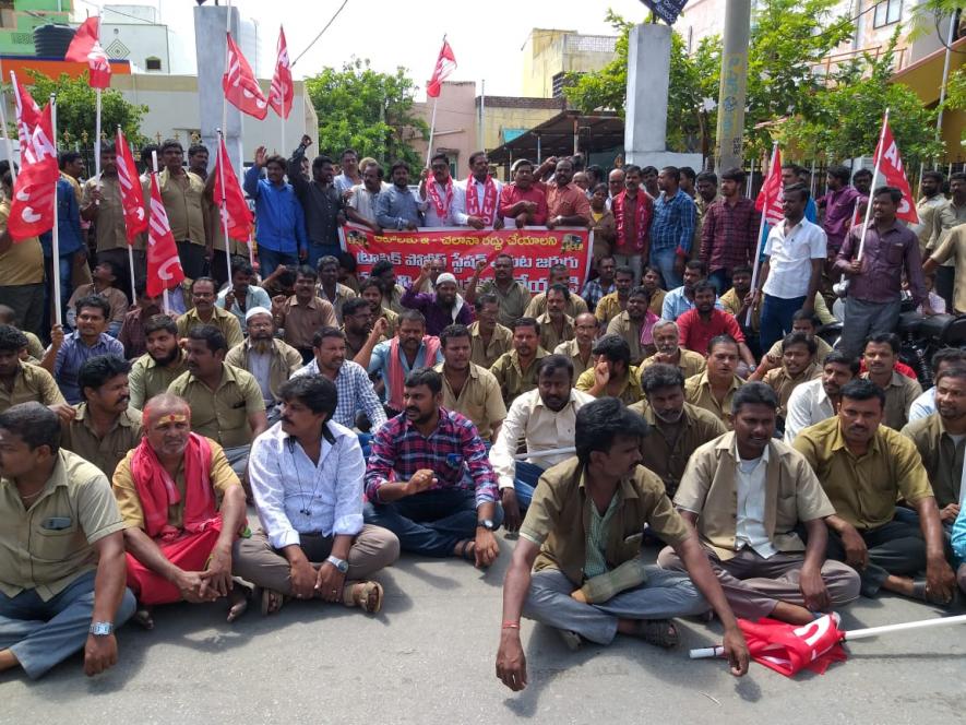 Andhra Pradesh: Auto-Rickshaw Union Demands Scrapping of E-challan System