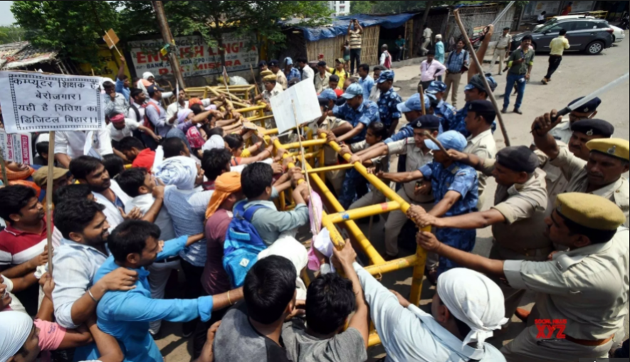 Teachers Protest 