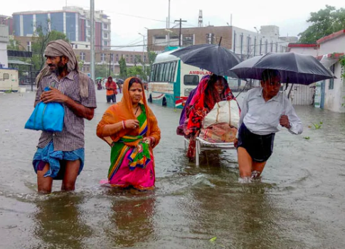 Water Logging Affected Residents Angry 