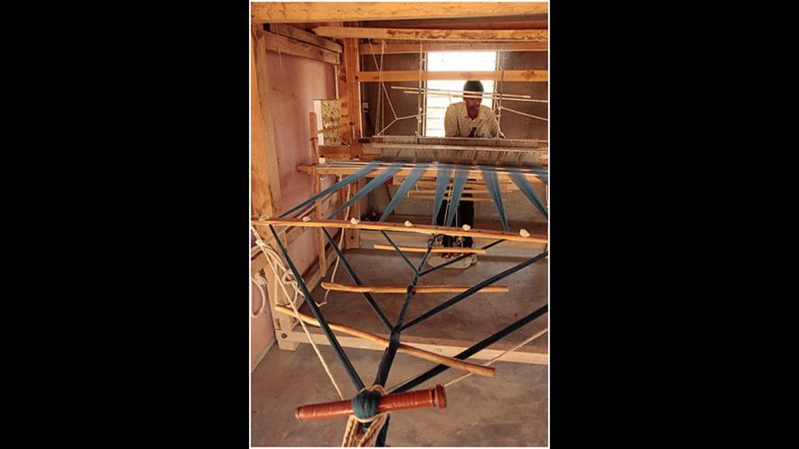 Coronavirus impact on Gujarat textile workers