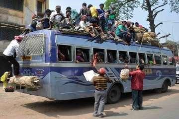 migrant workers stranded in Patna due to COVID-19 lockdown.