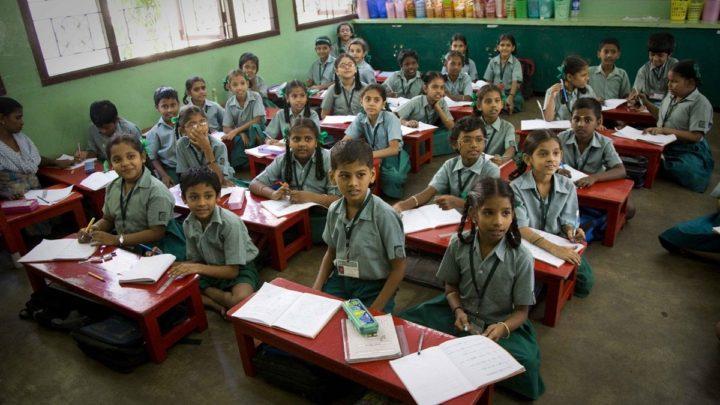 Private School Guardians Protest in Kolkata, Demand Fee Waiver