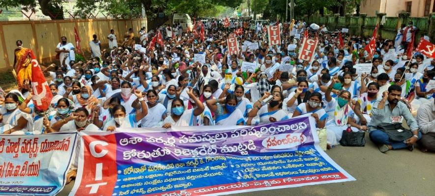 2000 ASHAs Detained in AP during Protest Demanding Implementation of NHM Norms