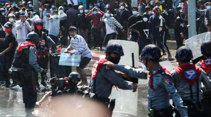 police myanmar.