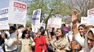 DUTA Protests at VC Office Against 'Pattern of Assistance'; to Continue DU Shutdown