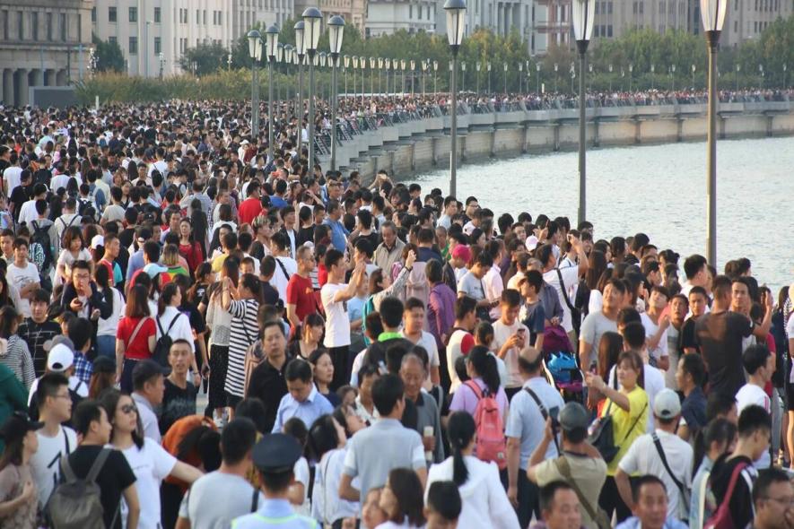 Beijing’s demographic crisis is likely to deepen as the 60+ population grew to 264 million, up 18.7% last year, while people aged between 15 and 59 was 894 million, down 6.79 percentage points.