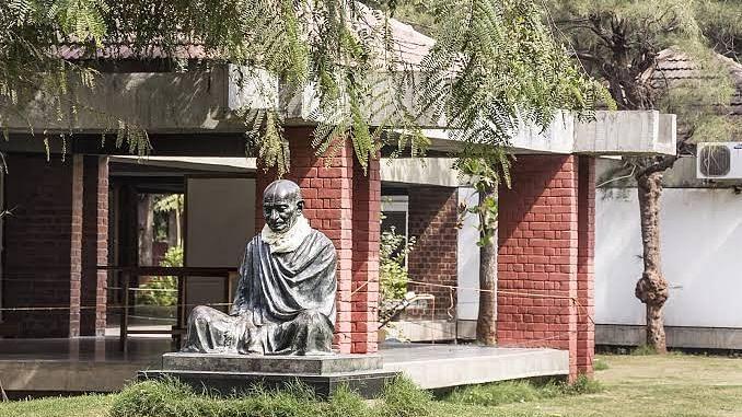 Over 100 Concerned Citizens Oppose Sabarmati Ashram Conversion into 'World Class Memorial'