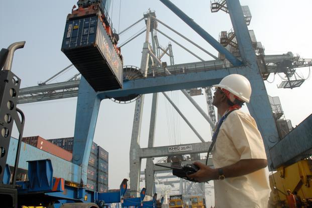 Port Workers in Kolkata Threaten Stiff Resistance to Any Intention to Sell off Ports