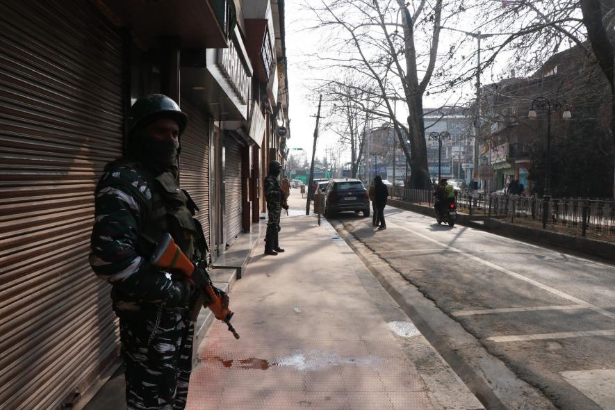 J&K: Authorities Impose Weekend Curfew as Covid Cases Surge