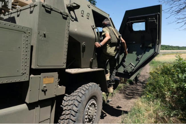 A HIMARS vehicle on deployment in Eastern Ukraine 