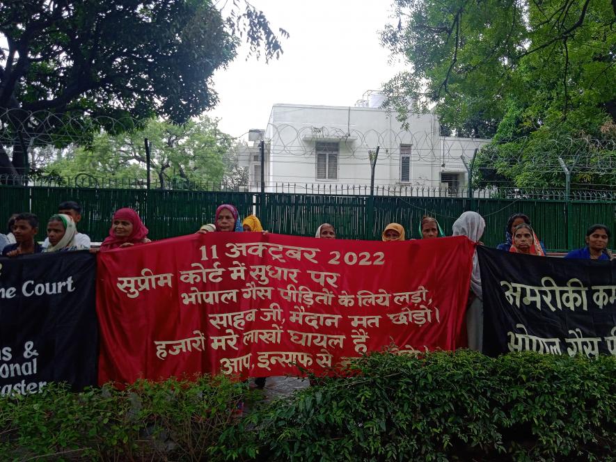 Representatives of five NGOs representing the Bhopal gas victims protest in Delhi on Monday.