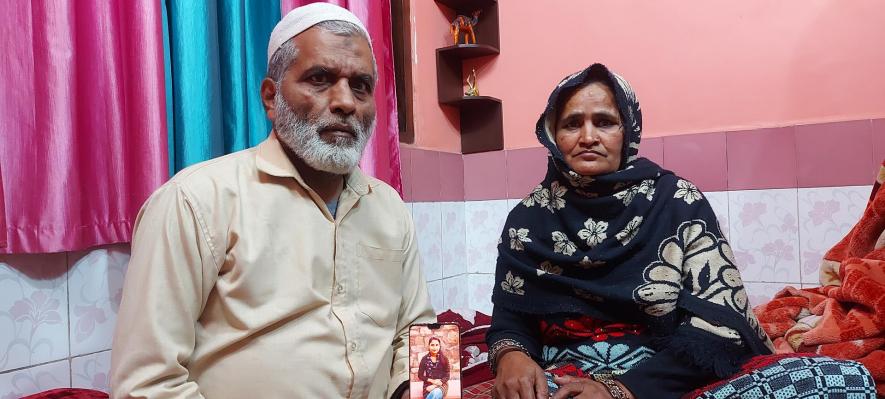 Syed Tasneef Hussain and his wife Shakra Fatima, the parents of Gulfishan Fatima.