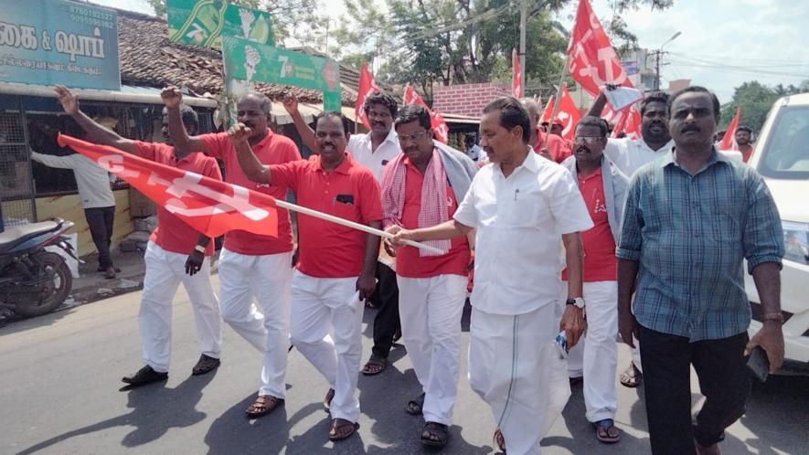 The Cuddalore team was flagged off by CPI(M) MLA Nagai Mali