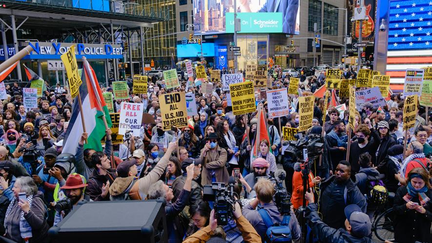 Thousands rally in Times Square in solidarity with Palestine (Photo: ANSWER Coalition)