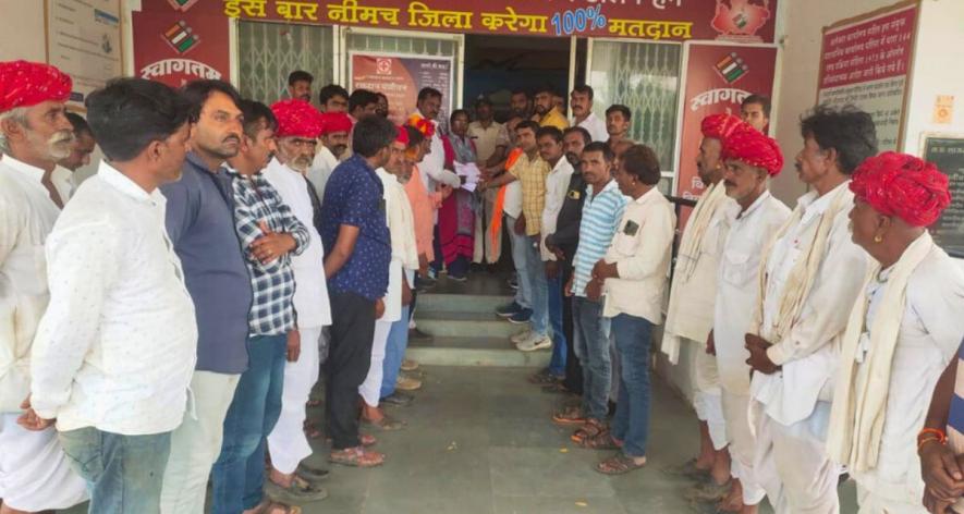 Villagers at the district collector's office (Photo - Sanavver Shafi, 101Reporters).