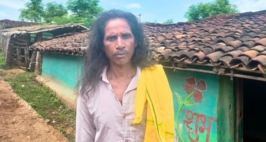 Prabhu Singh Baiga is a member of a Particularly Vulnerable Tribal Group (Photo - Satish Malviya, 101Reporters) 